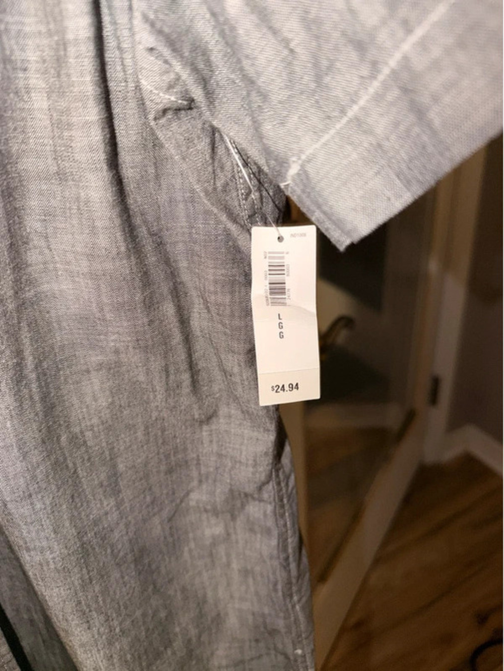 Old Navy - Picture 2 of 3